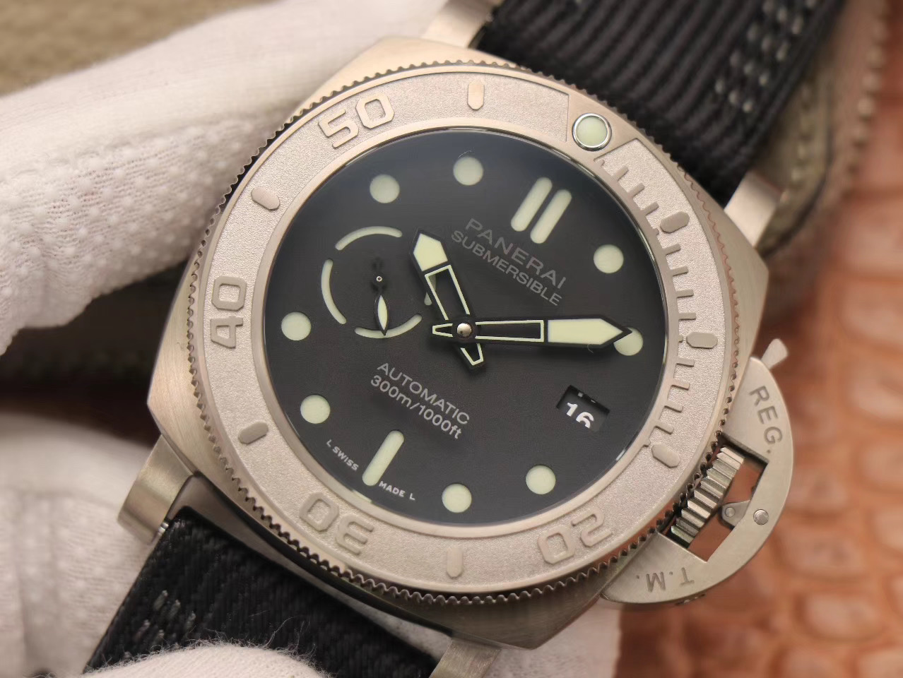 vs沛纳海pam984最新版全自动机械手表内悬浮logo立体数字圈口三明治